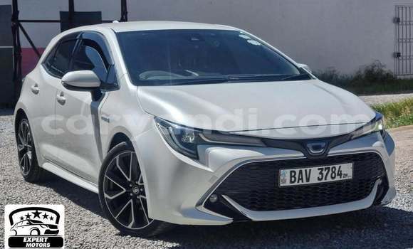 Acheter Occasion Voiture Toyota Corolla Blanc à Lusaka, Zambie Acheter Occasion Voiture Toyota Corolla Blanc à Lusaka, Zambie