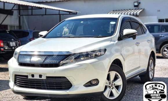 Acheter Occasion Voiture Toyota Harrier Blanc à Lusaka, Zambie Acheter Occasion Voiture Toyota Harrier Blanc à Lusaka, Zambie