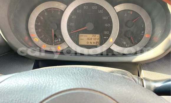Acheter Occasion Voiture Toyota RAV4 Rouge à Lusaka, Zambie Acheter Occasion Voiture Toyota RAV4 Rouge à Lusaka, Zambie