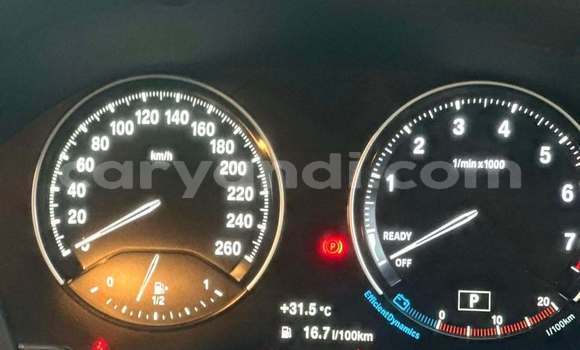 Acheter Occasion Voiture BMW X2 Rouge à Lusaka, Zambie Acheter Occasion Voiture BMW X2 Rouge à Lusaka, Zambie