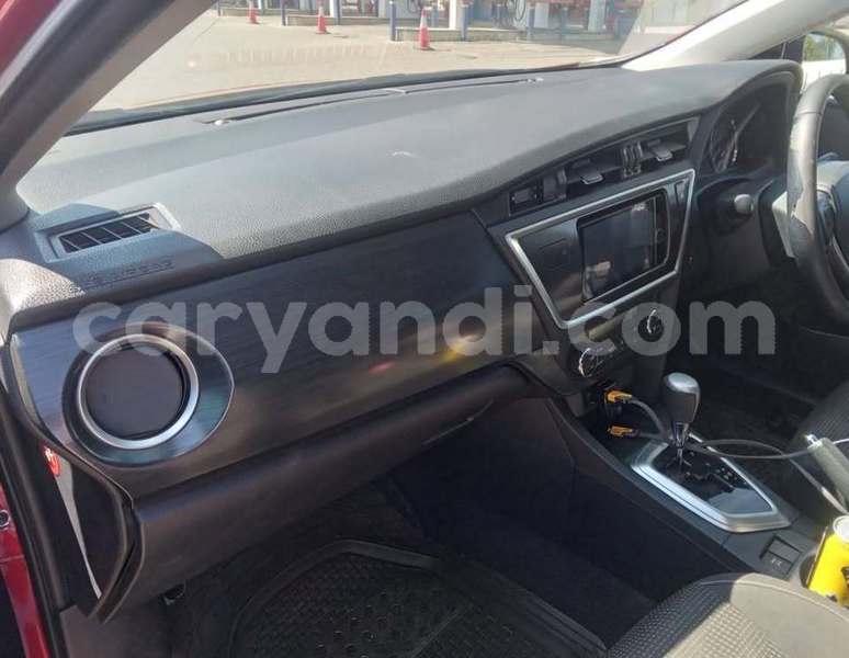 Big with watermark toyota auris zambia lusaka 29683