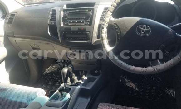 Buy Used Toyota Hilux White Car in Lusaka in Zambia Buy Used Toyota Hilux White Car in Lusaka in Zambia
