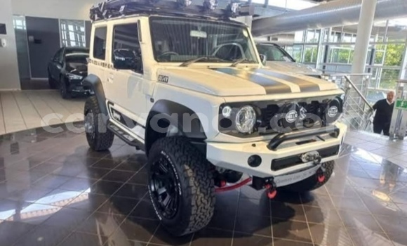 Acheter Occasion Voiture Suzuki Jimny Blanc à Chingola, Zambie Acheter Occasion Voiture Suzuki Jimny Blanc à Chingola, Zambie