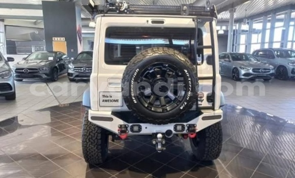 Acheter Occasion Voiture Suzuki Jimny Blanc à Chingola, Zambie Acheter Occasion Voiture Suzuki Jimny Blanc à Chingola, Zambie