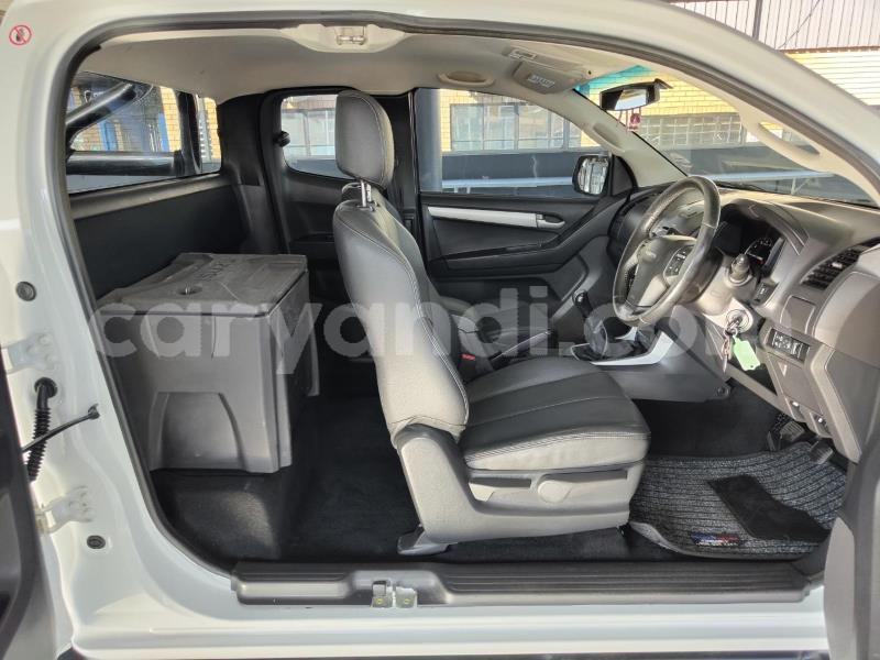 Big with watermark isuzu kb zambia lusaka 29723