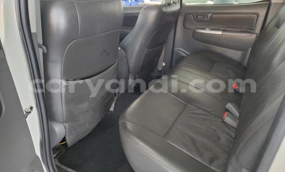 Buy Used Toyota Hilux White Car in Lusaka in Zambia Buy Used Toyota Hilux White Car in Lusaka in Zambia
