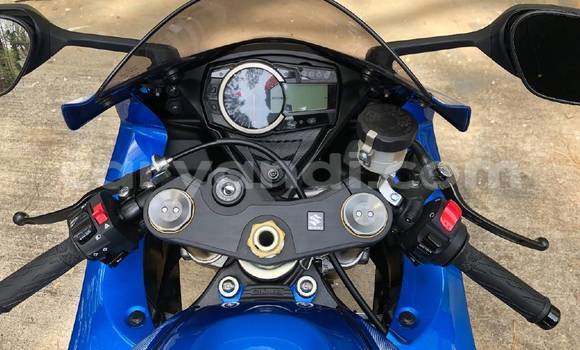 Buy Used Suzuki GSX–R Beige Bike in Lusaka in Zambia Buy Used Suzuki GSX–R Beige Bike in Lusaka in Zambia