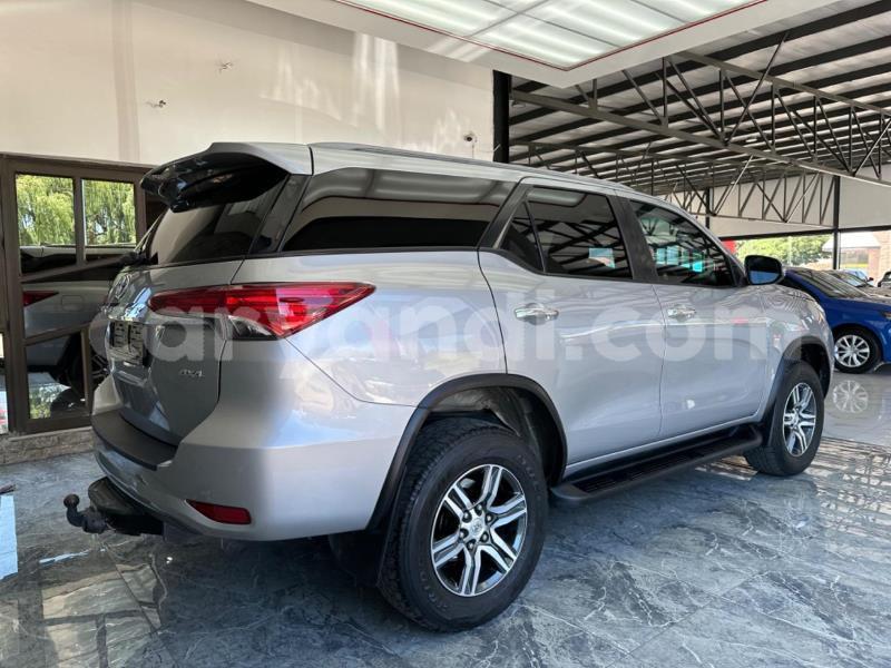 Big with watermark toyota fortuner zambia lusaka 29753