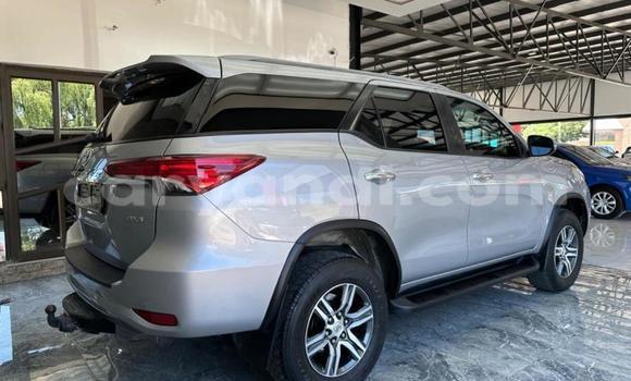 Buy Used Toyota Fortuner Silver Car in Lusaka in Zambia Buy Used Toyota Fortuner Silver Car in Lusaka in Zambia