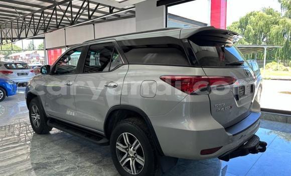 Buy Used Toyota Fortuner Silver Car in Lusaka in Zambia Buy Used Toyota Fortuner Silver Car in Lusaka in Zambia