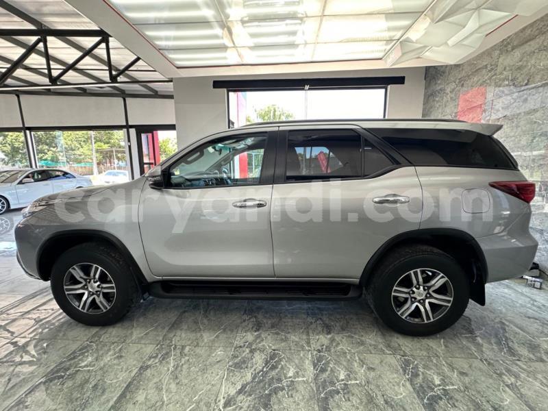 Big with watermark toyota fortuner zambia lusaka 29753