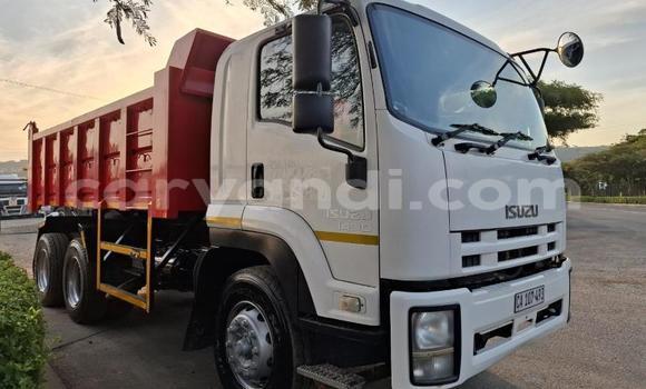 Buy Used Isuzu FTR 850 Red Truck in Chingola in Zambia Buy Used Isuzu FTR 850 Red Truck in Chingola in Zambia