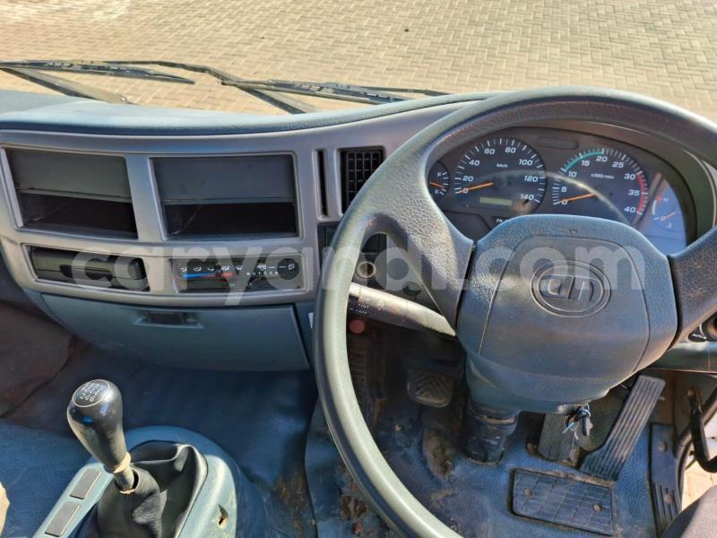 Big with watermark nissan ud zambia livingstone 29757