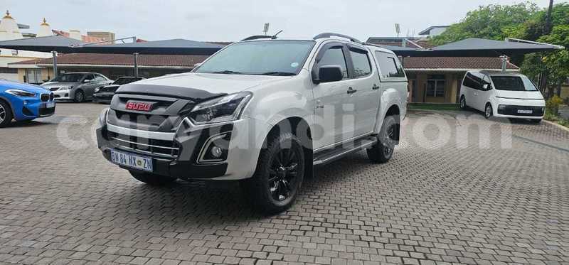 Big with watermark isuzu d max southern choma 29760