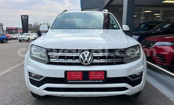 Buy Used Volkswagen Amarok White Car in Choma in Southern Buy Used Volkswagen Amarok White Car in Choma in Southern