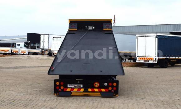 Buy Used Iveco Zeta White Truck in Kasama in Zambia Buy Used Iveco Zeta White Truck in Kasama in Zambia