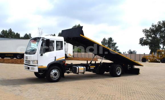Buy Used Iveco Zeta White Truck in Kasama in Zambia Buy Used Iveco Zeta White Truck in Kasama in Zambia