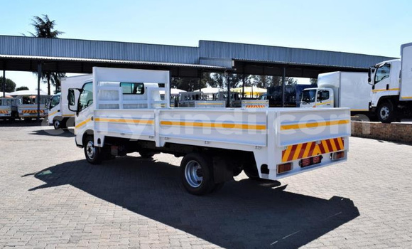 Buy Used Toyota Dyna White Truck in Chingola in Zambia Buy Used Toyota Dyna White Truck in Chingola in Zambia