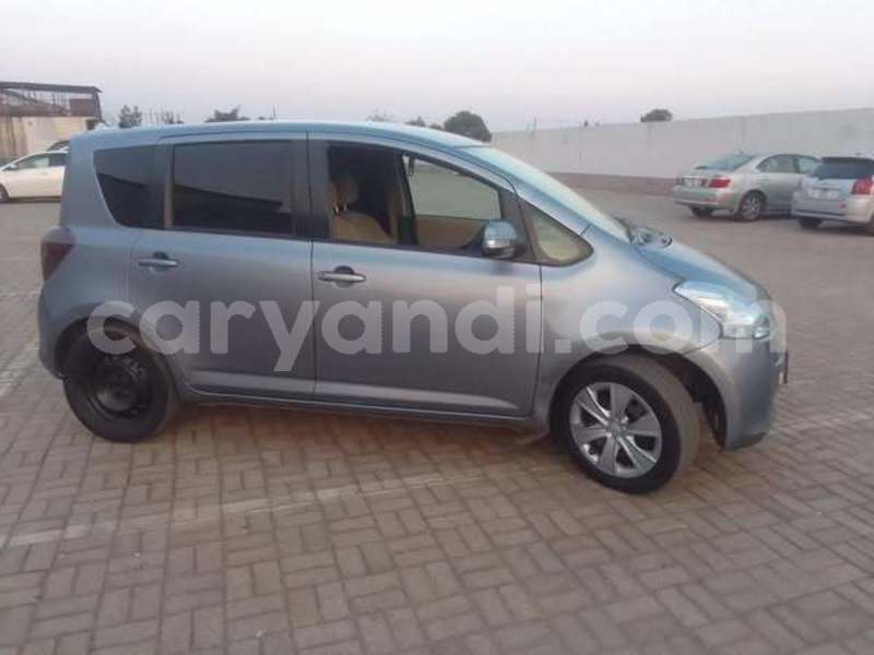 Big with watermark toyota ractis zambia lusaka 29817