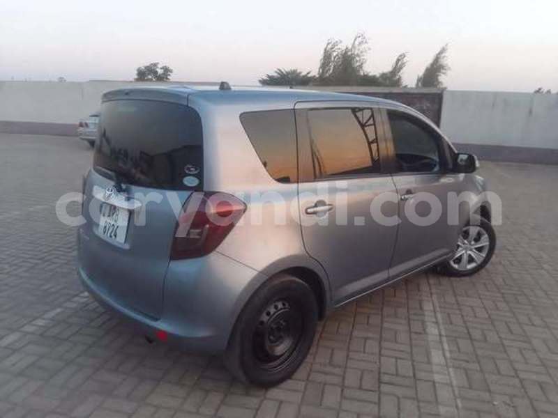 Big with watermark toyota ractis zambia lusaka 29817