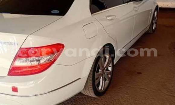 Nunua Ilio tumika Mercedes-Benz C-Classe Nyingine Gari ndani ya Lusaka nchini Zambia Nunua Ilio tumika Mercedes-Benz C-Classe Nyingine Gari ndani ya Lusaka nchini Zambia