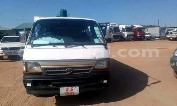 Tenga Tsaru Toyota Hiace Zvimwe Mota in Lusaka in Zambia