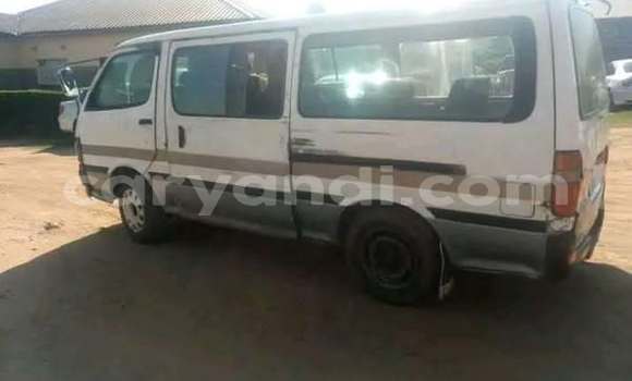 Tenga Tsaru Toyota Hiace Zvimwe Mota in Lusaka in Zambia Tenga Tsaru Toyota Hiace Zvimwe Mota in Lusaka in Zambia