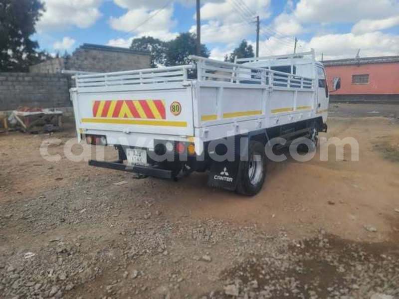 Big with watermark mitsubishi carisma zambia lusaka 29826