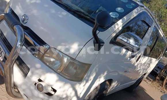 Tenga Tsaru Toyota Aqua Zvimwe Mota in Lusaka in Zambia