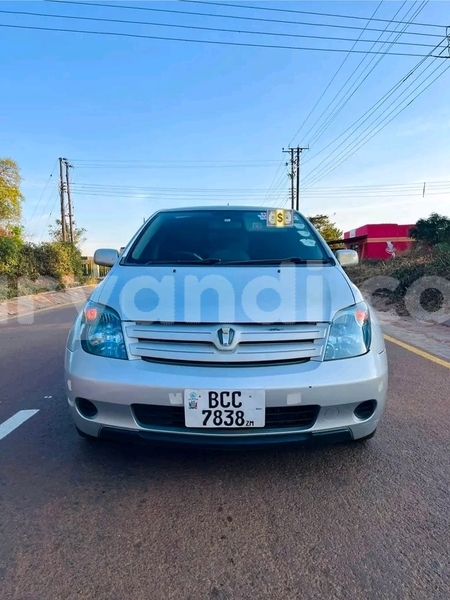 Big with watermark toyota ist southern choma 29895