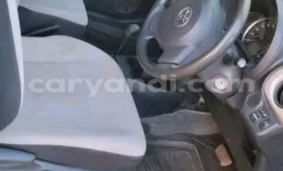 Nunua Ilio tumika Toyota Vitz Nyeusi Gari ndani ya Chipata nchini Zambia Nunua Ilio tumika Toyota Vitz Nyeusi Gari ndani ya Chipata nchini Zambia
