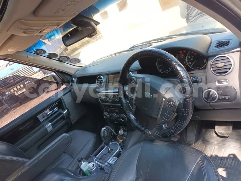 Big with watermark land rover discovery zambia lusaka 29906