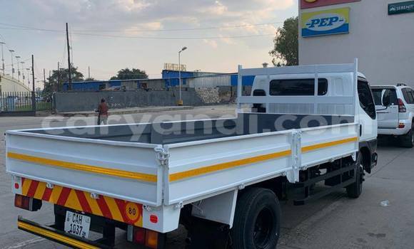 Buy Used Mitsubishi Canter White Truck in Lusaka in Zambia Buy Used Mitsubishi Canter White Truck in Lusaka in Zambia