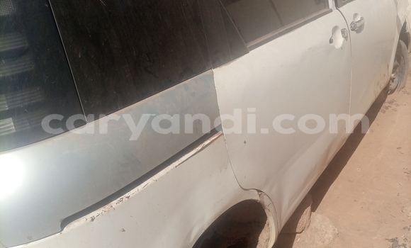 Acheter Occasion Voiture Toyota Sienta Blanc à Chililabombwe, Copperbelt