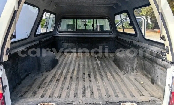 Buy Used Toyota Hilux White Car in Lusaka in Zambia Buy Used Toyota Hilux White Car in Lusaka in Zambia