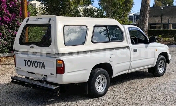 Buy Used Toyota Hilux White Car in Lusaka in Zambia Buy Used Toyota Hilux White Car in Lusaka in Zambia