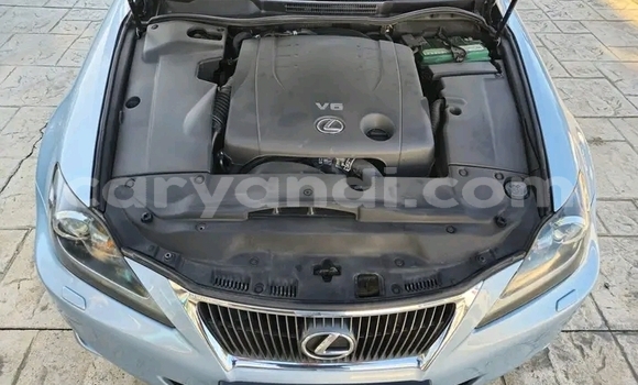 Buy Used Lexus IS Blue Car in Lusaka in Zambia Buy Used Lexus IS Blue Car in Lusaka in Zambia
