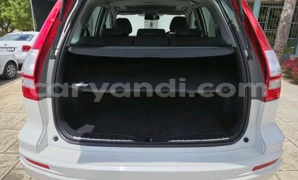 Acheter Occasion Voiture Honda CR–V Blanc à Lusaka, Zambie Acheter Occasion Voiture Honda CR–V Blanc à Lusaka, Zambie