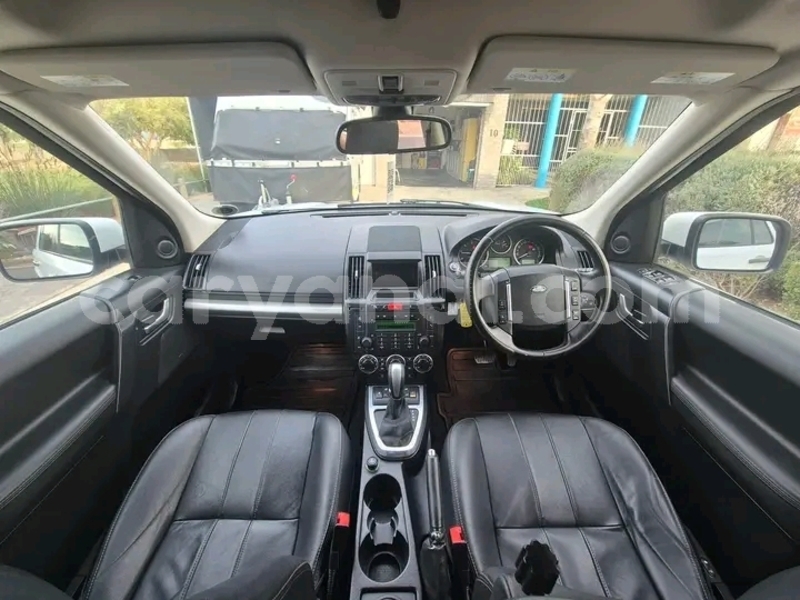 Big with watermark land rover freelander zambia lusaka 29953