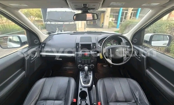 Buy Used Land Rover Freelander White Car in Lusaka in Zambia Buy Used Land Rover Freelander White Car in Lusaka in Zambia