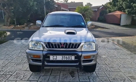 Buy Used Mitsubishi Colt Silver Car in Lusaka in Zambia