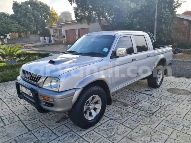 Big with watermark mitsubishi colt zambia lusaka 29958