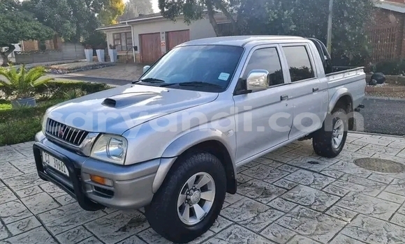 Buy Used Mitsubishi Colt Silver Car in Lusaka in Zambia Buy Used Mitsubishi Colt Silver Car in Lusaka in Zambia