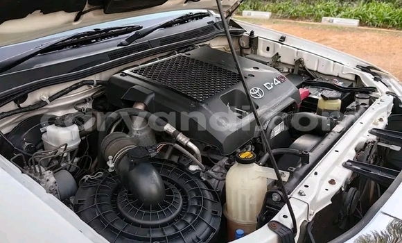 Buy Used Toyota Hilux White Car in Lusaka in Zambia Buy Used Toyota Hilux White Car in Lusaka in Zambia