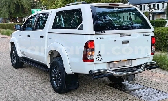 Buy Used Toyota Hilux White Car in Lusaka in Zambia Buy Used Toyota Hilux White Car in Lusaka in Zambia