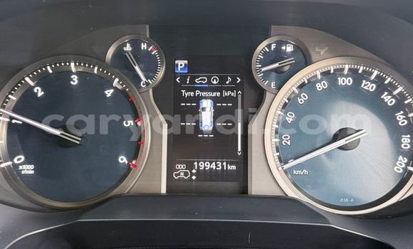 Acheter Occasion Voiture Toyota Land Cruiser Prado Blanc à Lusaka, Zambie Acheter Occasion Voiture Toyota Land Cruiser Prado Blanc à Lusaka, Zambie