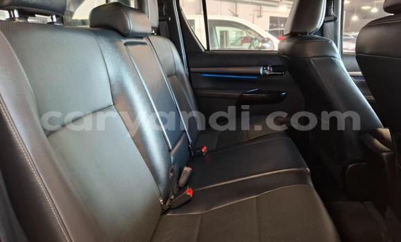 Acheter Occasion Voiture Toyota Hilux Blanc à Lusaka, Zambie Acheter Occasion Voiture Toyota Hilux Blanc à Lusaka, Zambie