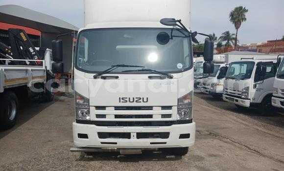Acheter Occasion Utilitaire Isuzu FTR 850 Blanc à Livingstone, Zambie Acheter Occasion Utilitaire Isuzu FTR 850 Blanc à Livingstone, Zambie