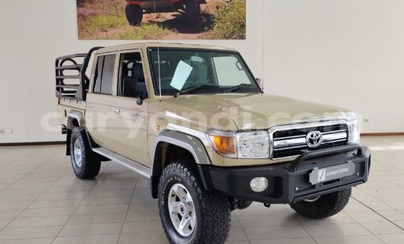 Buy Used Toyota Land Cruiser Beige Car in Lusaka in Zambia