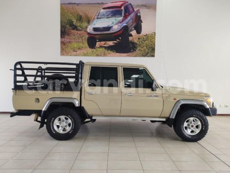 Big with watermark toyota land cruiser zambia lusaka 29972